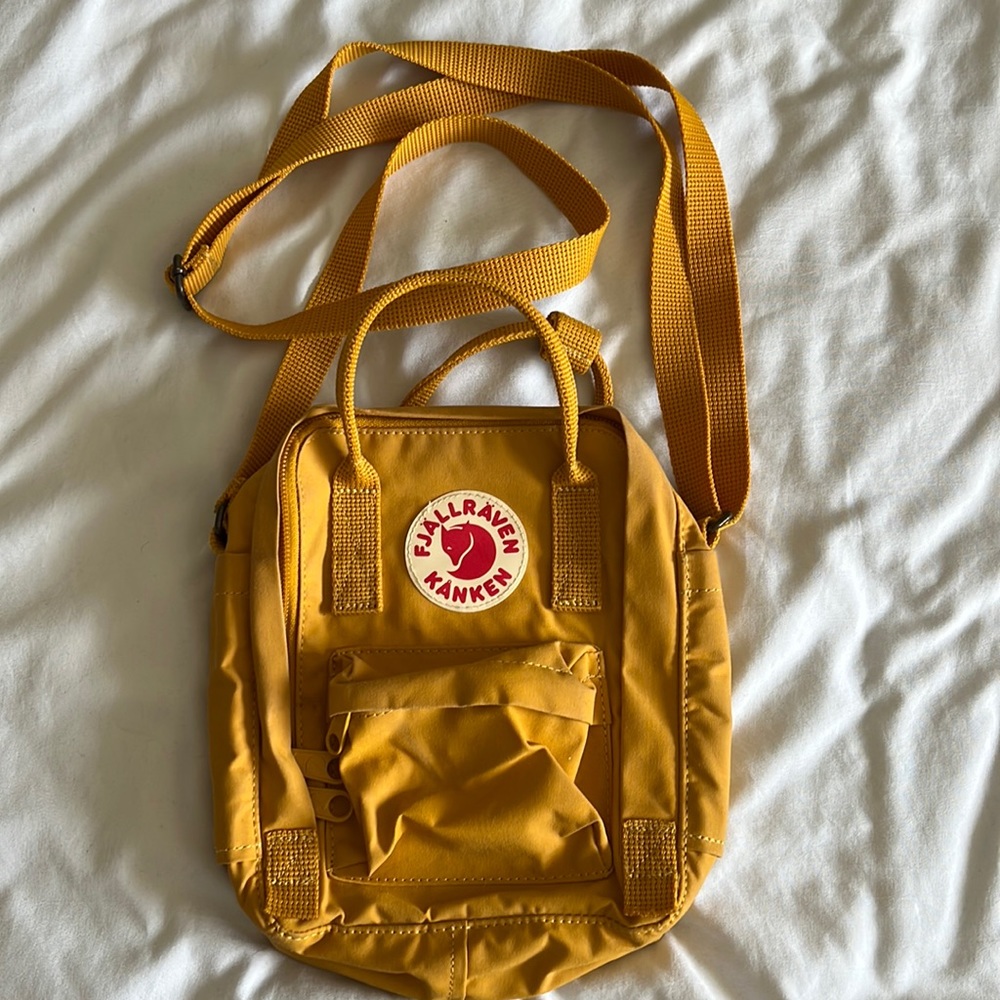 Fjallraven Kanken Sling Bag